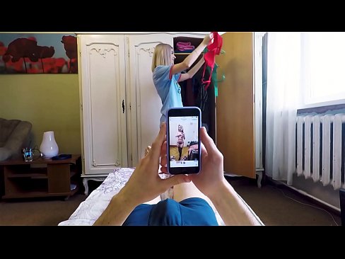 ❤️ Ny anabaviny dia nanao ny anadahiny hosotroina talohan'ny nahatongavan'i Neny tao an-trano ❌ Sluts amin'ny mg.porno-flix.ru ️❤